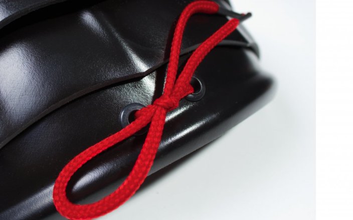 Shoulder protectors (pair)